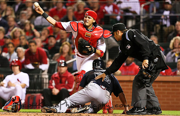 MLB: APR 27  Braves at Cardinals