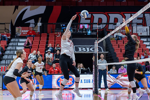 SIUE Volleyball v Tennessee Tech 31 OCT 2025