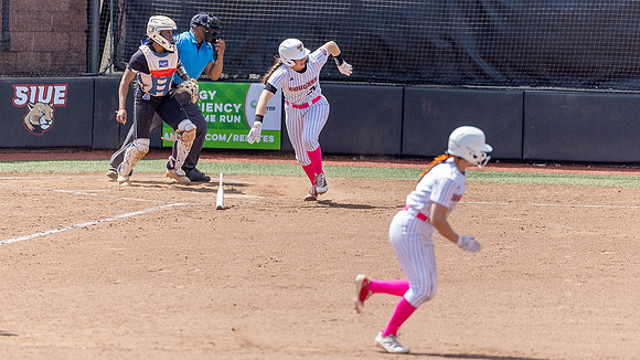 SIUE Softball v Tennessee State 13 April 2025