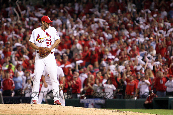 MLB: OCT 09 NLDS - Pirates at Cardinals - Game 5