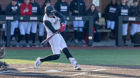 SIUE Baseball v MIZZOU 8 April 2025