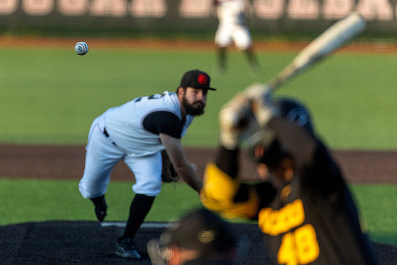 SIUE Baseball v MIZZOU 8 April 2025