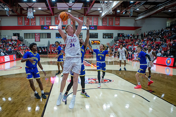 SIUE Men’s Basketball vs North Park University 9 NOV 2023