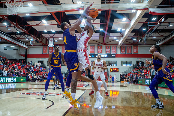 SIUE Men’s Basketball vs Western Illinois 31 DEC 2023