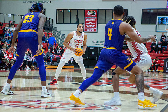 SIUE Men’s Basketball vs Western Illinois 31 DEC 2023