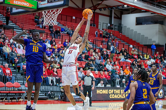 SIUE Men’s Basketball vs Western Illinois 31 DEC 2023