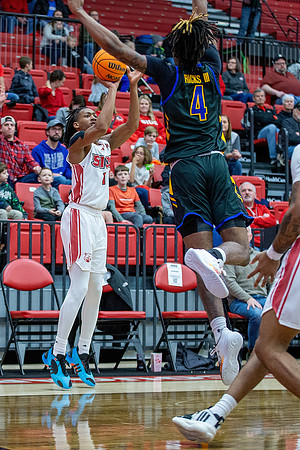 SIUE Men’s Basketball vs Morehead State 13 Dec 2024
