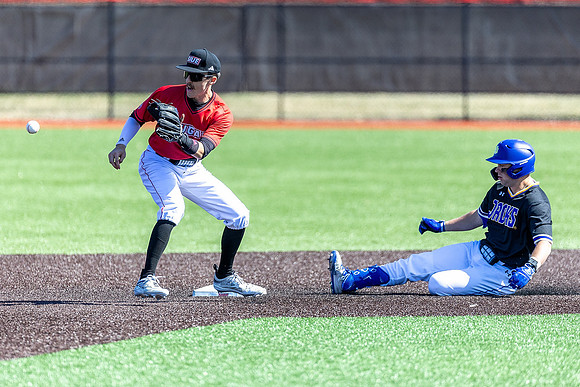 SIUE Baseball v South Dakota State 2 March 2024
