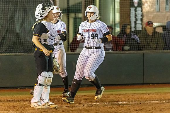 SIUE Softball v Loyola 03-03-24