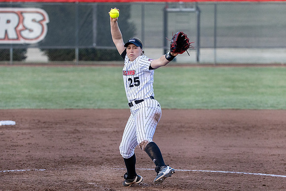 SIUE Softball v Loyola 03-03-24