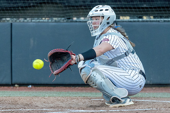 SIUE Softball v Loyola 03-03-24