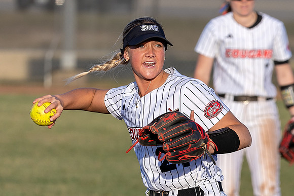 SIUE Softball v Loyola 03-03-24