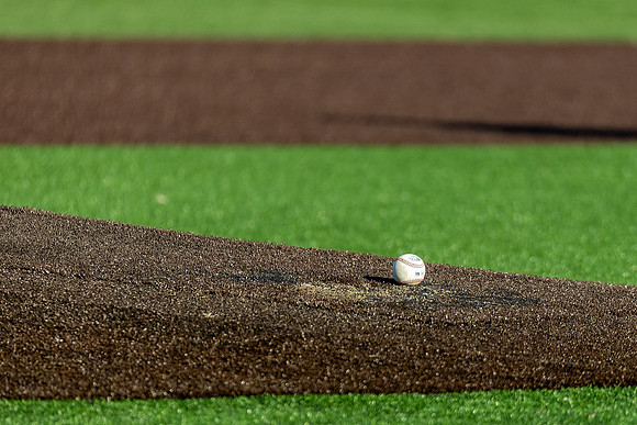 SIUE Baseball v Omaha 9 March 2024