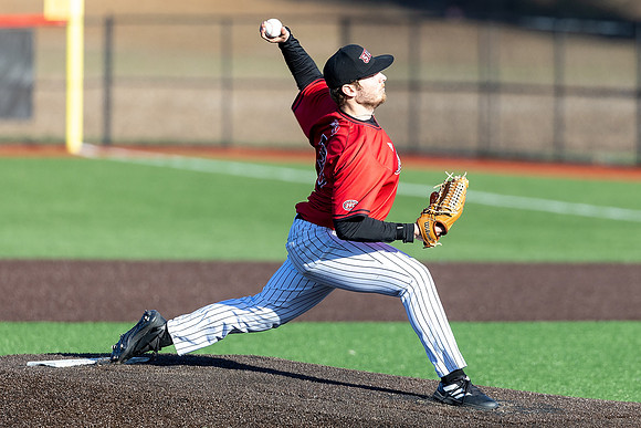 SIUE Baseball v Omaha 9 March 2024