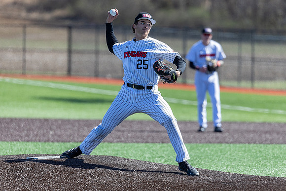 SIUE Baseball v Omaha 10 March 2024