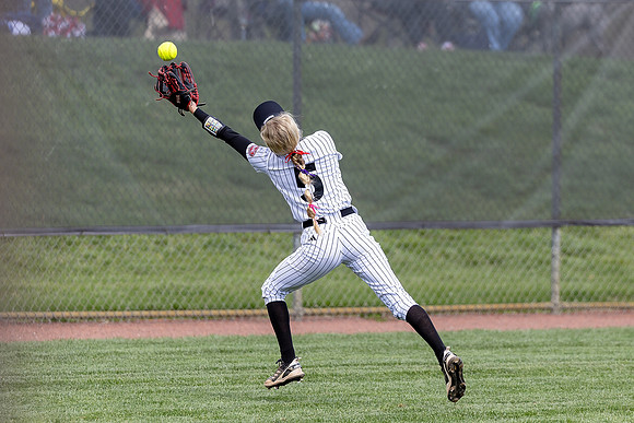 SIUE Softball v Southeast Missouri 17 March 2024