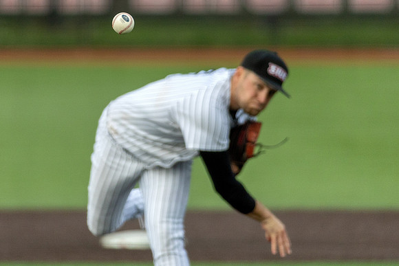 SIUE Baseball v UT Martin 5 April 2024