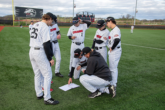 SIUE Baseball v UT Martin 5 April 2024