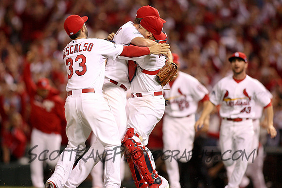 MLB: OCT 09 NLDS - Pirates at Cardinals - Game 5