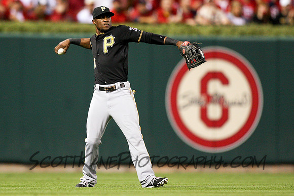 MLB: OCT 09 NLDS - Pirates at Cardinals - Game 5