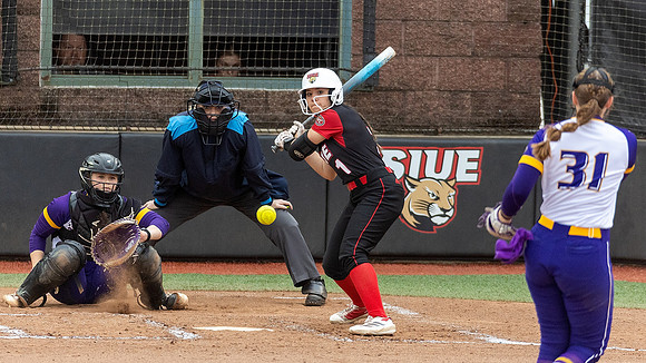 SIUE Softball v Tennessee Tech 15 March 2025