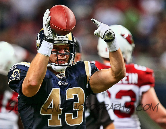 NFL 2010 - Sept 12 -  Arizona Cardinals defeated the Saint Louis Rams 17-13