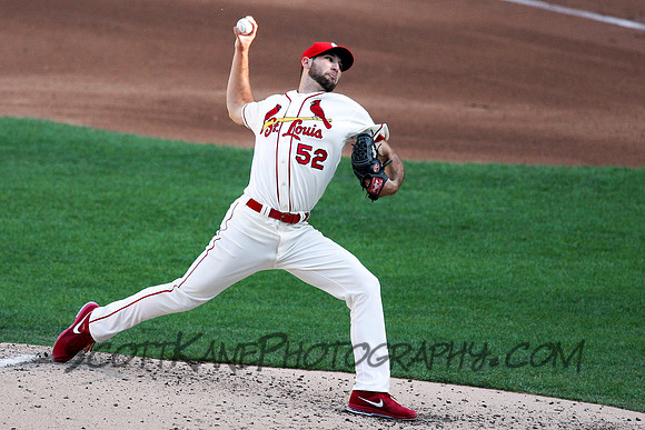 MLB: OCT 12 NLCS - Dodgers at Cardinals - Game 2