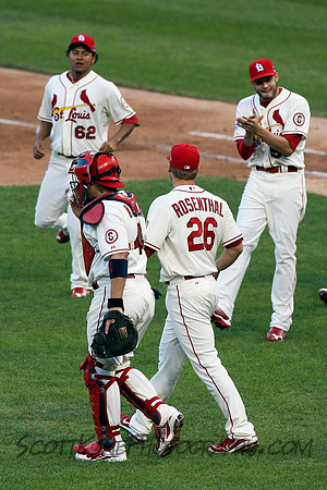 MLB: OCT 12 NLCS - Dodgers at Cardinals - Game 2