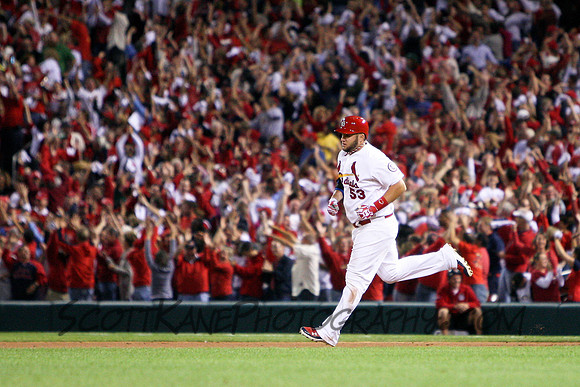 MLB: OCT 09 NLDS - Pirates at Cardinals - Game 5