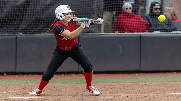 SIUE Softball v Lindenwood 29 March 2025