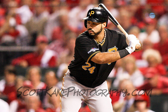 MLB: OCT 09 NLDS - Pirates at Cardinals - Game 5